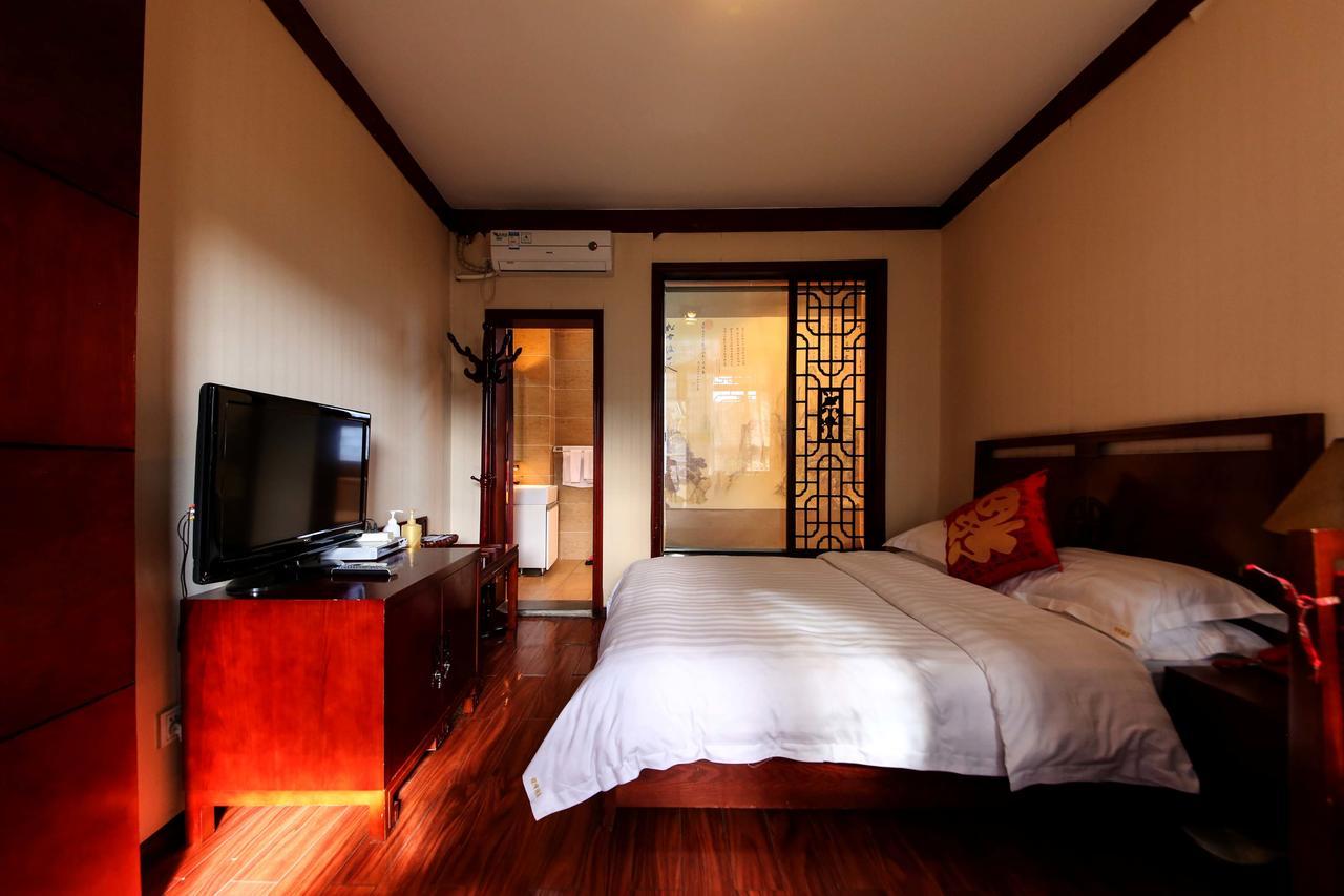 Yinfeng Hotel Đại Lý Ngoại thất bức ảnh