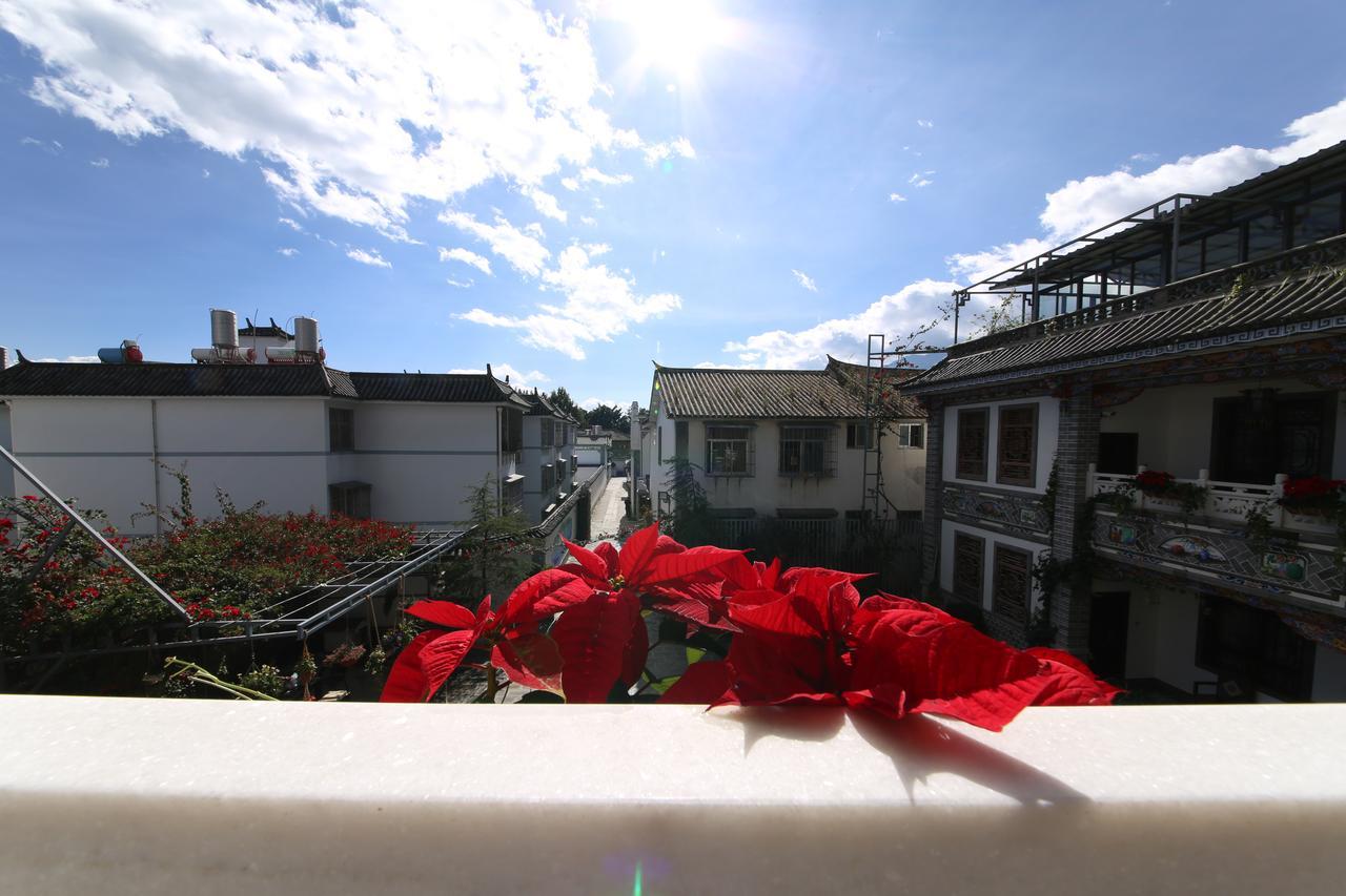 Yinfeng Hotel Đại Lý Ngoại thất bức ảnh